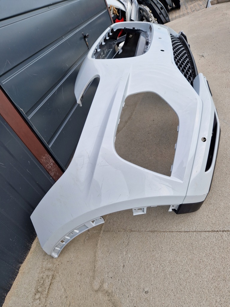 фото №5, Jaguar e-pace r-dynamic 2017- бампер перед