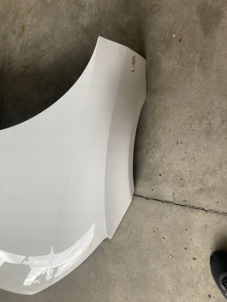 Капот перед передня audi r8 420 Недорого