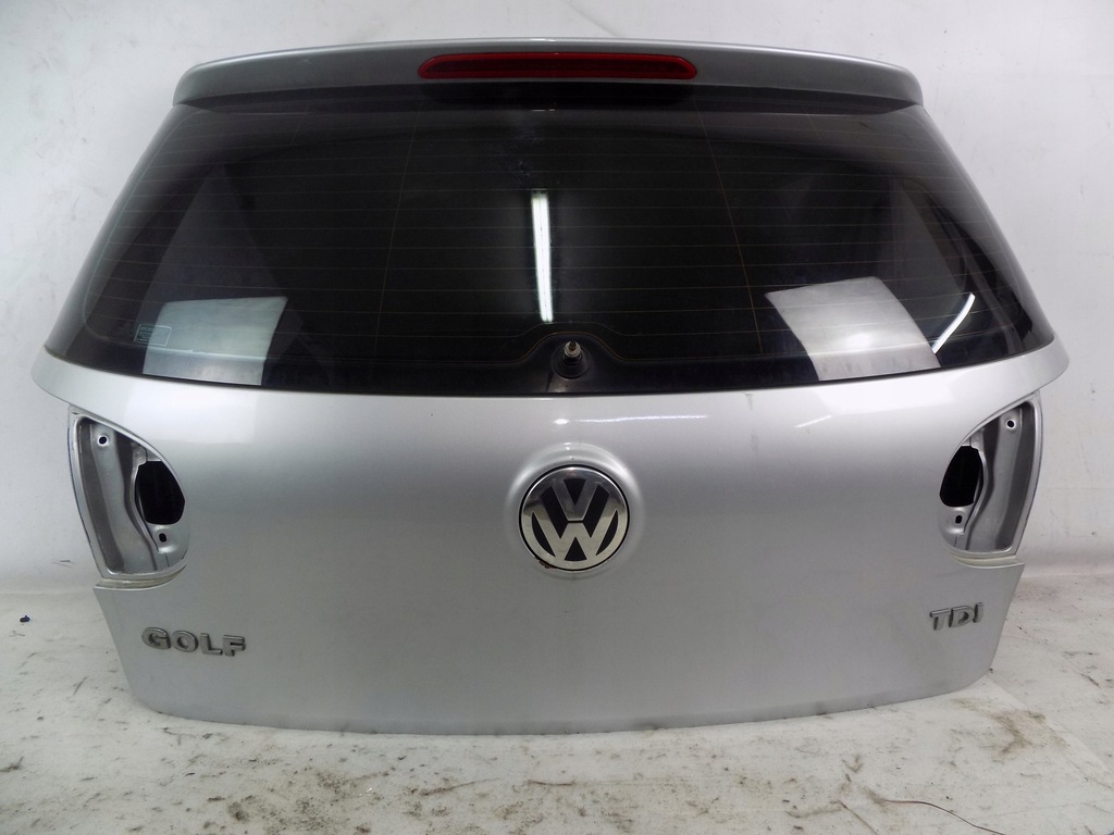 фото №1, Vw golf v 1k0 крышка багажника задняя