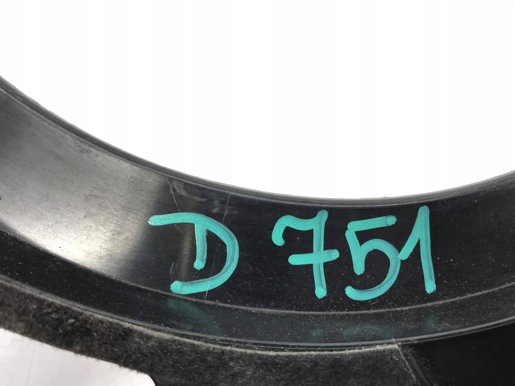 Mercedes w290 правый направляющая бампера задний  a2908806200 2017r с Разборки