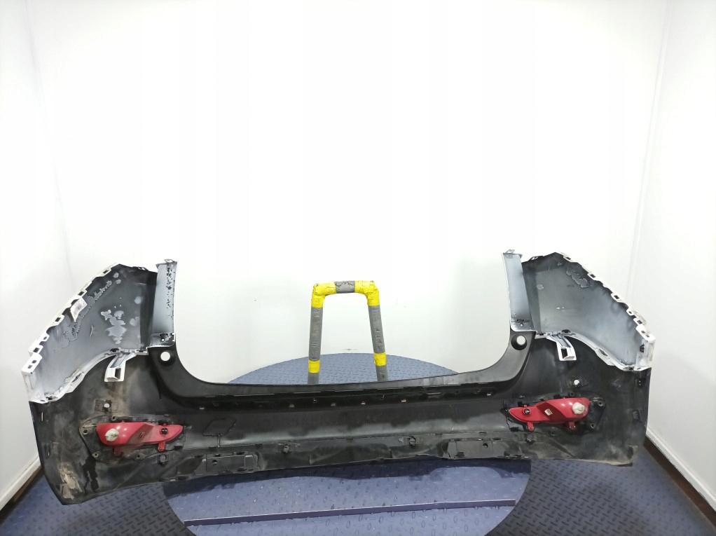 Купити Peugeot 5008 2 бампер задні задня gt line 6x pdc kwe