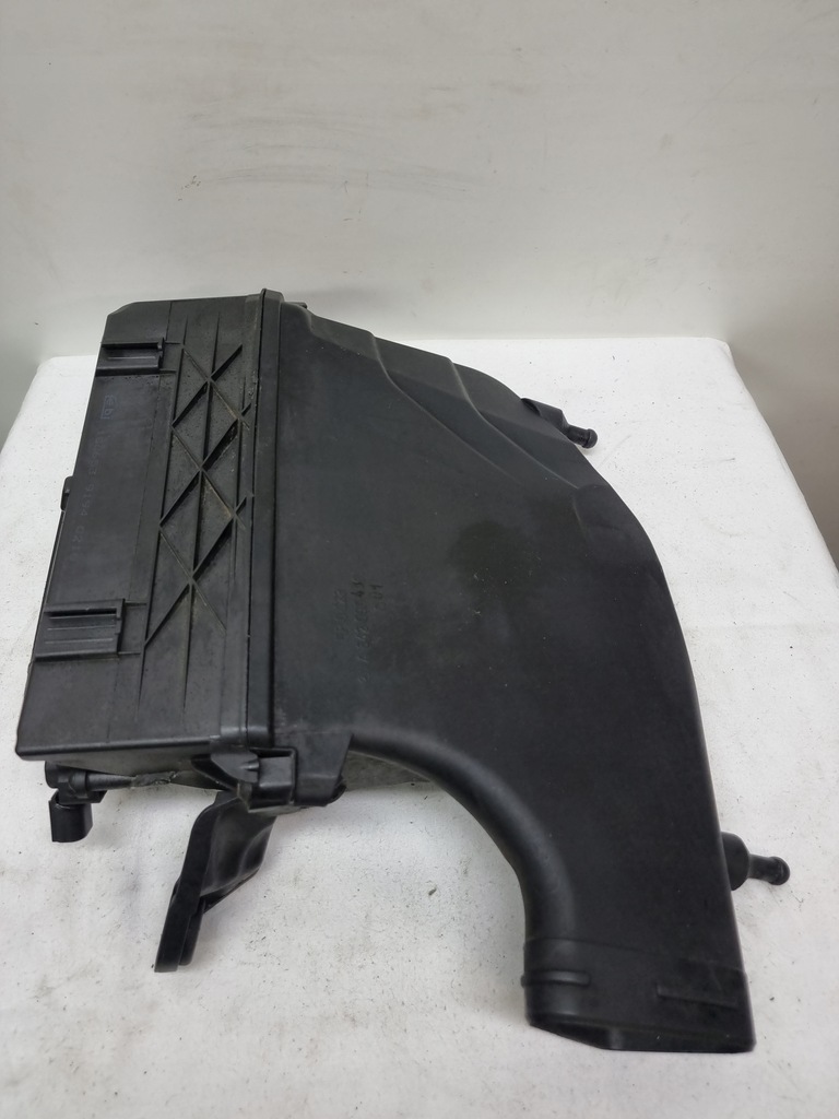 фото №1, Mercedes корпус фильтра воздуха