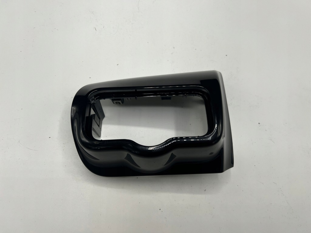 фото №1, Mercedes a-klasa w177 рамка dekor консолі a1776809700