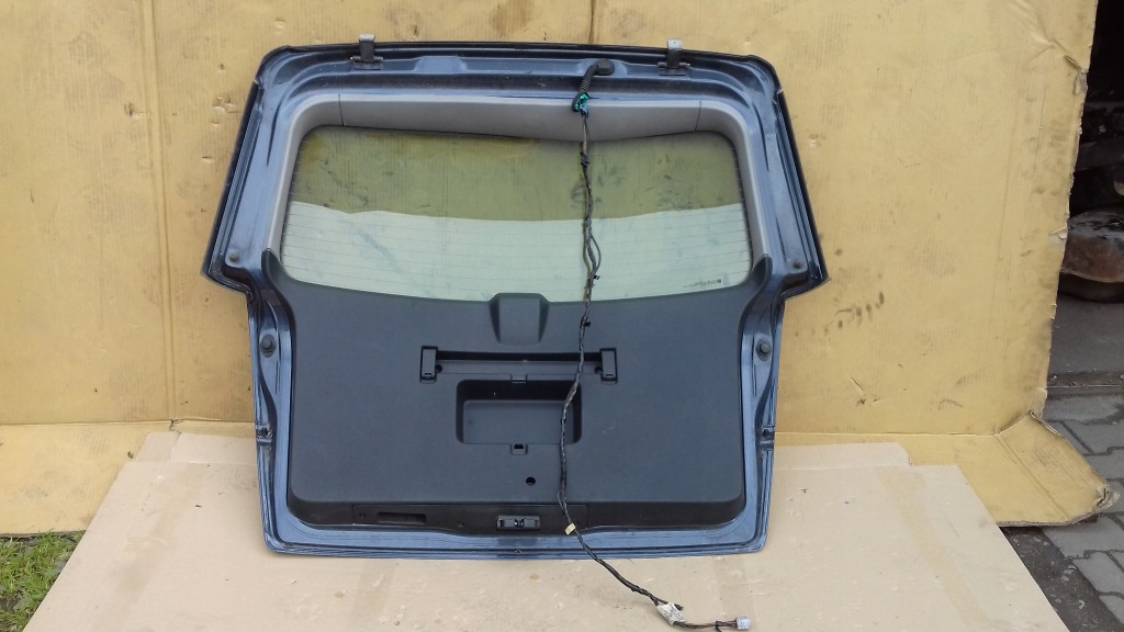 фото №11, Кришка багажника задня задня opel zafira b 05- z168