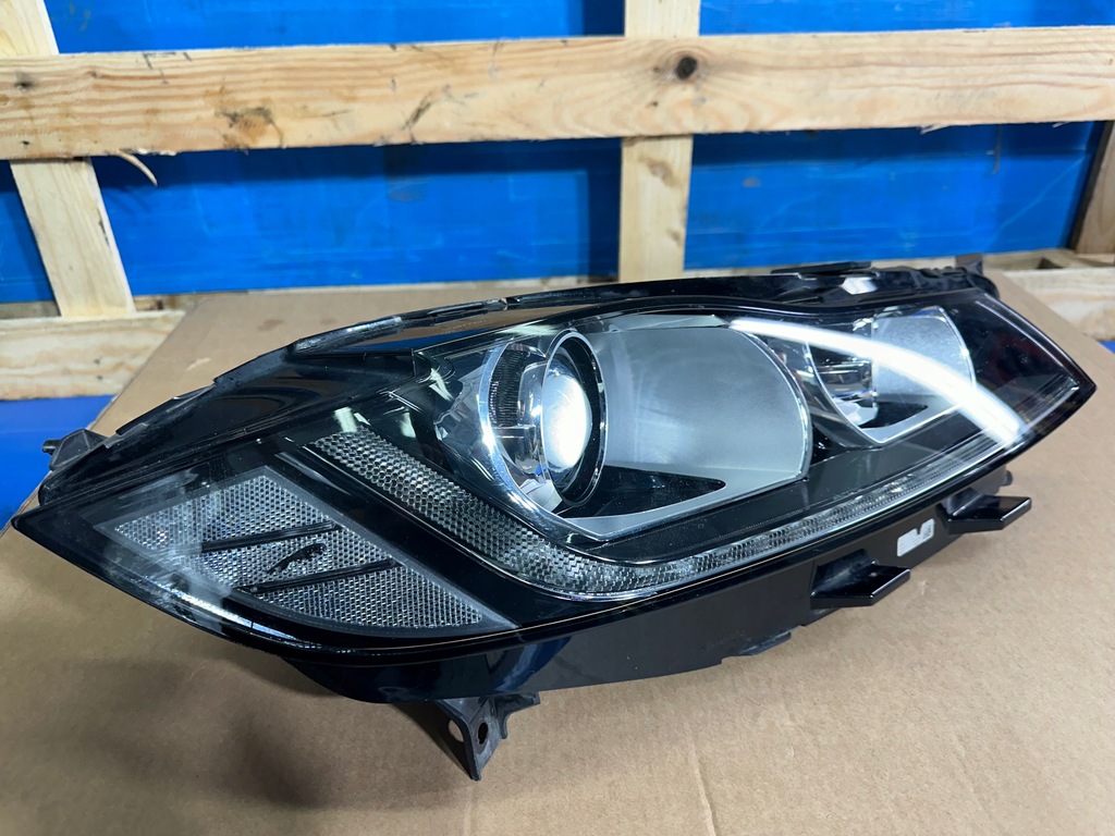 фото №1, Jaguar f-pace x761 лампа передня права оригінал bixenon led