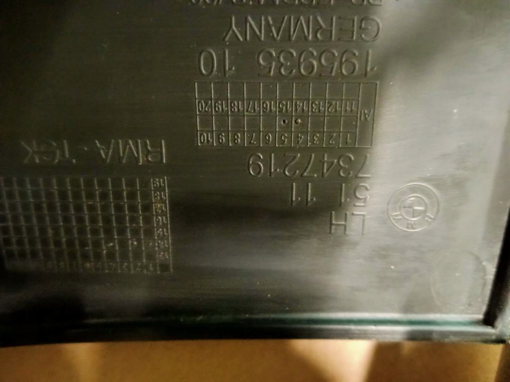 Bmw f45 f46 права ліва решітка бампера комплект Київ