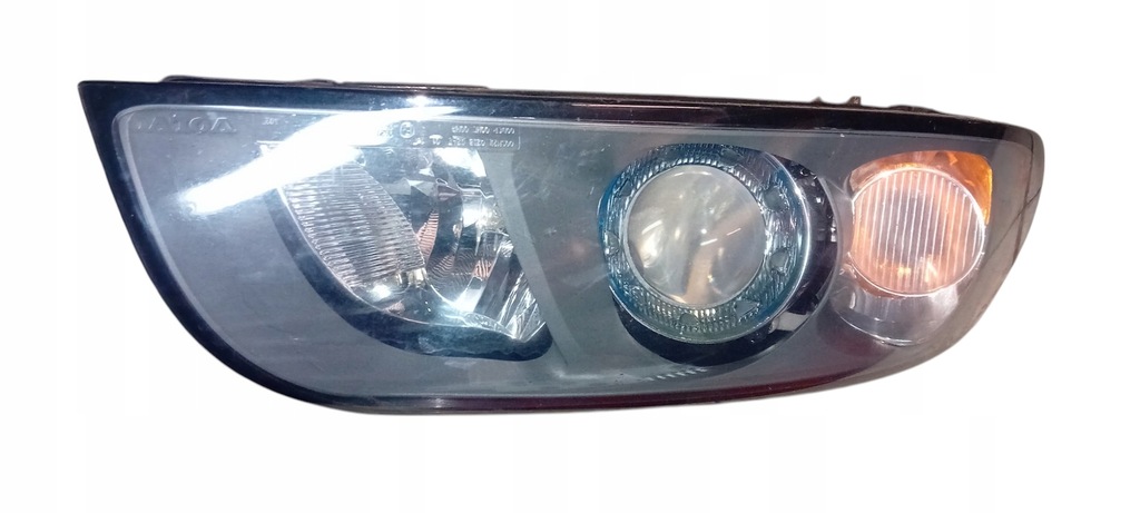 фото №1, Volvo v50 лампа правый перед 30698886