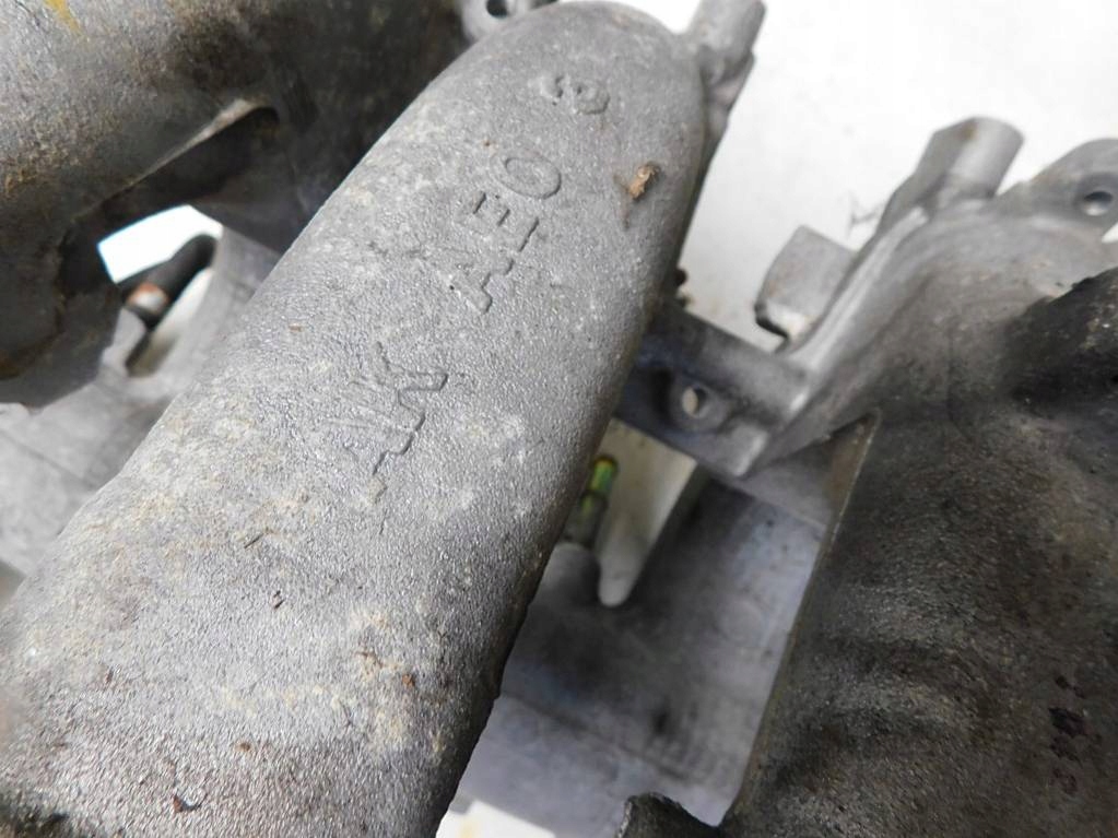 фото №11, Nissan x-trail t30 2.5 16v 2005r колектор всмоктуючий