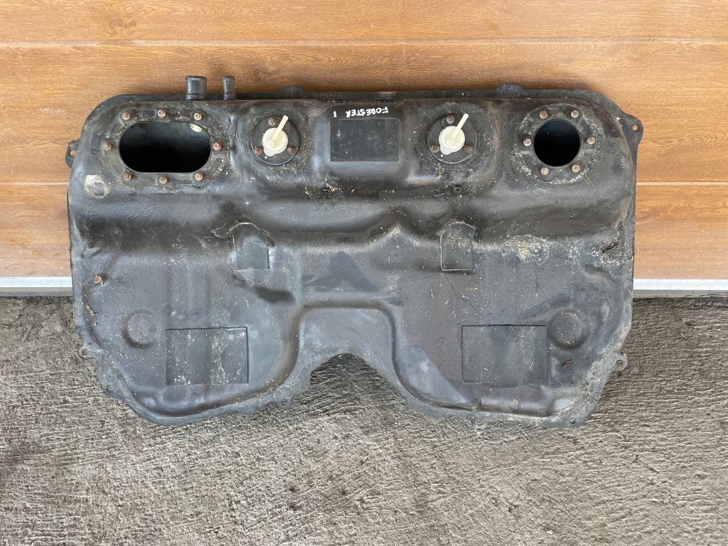 фото №1, Bak бак топлива subaru forester i 2.0b