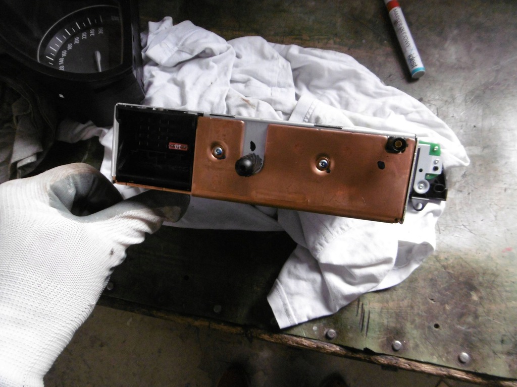 фото №2, Bmw x3 e83 2007 автомагнитола