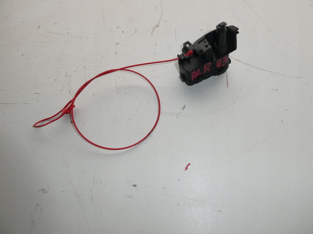 фото №1, Привод крышка топлива 8k0862153d audi a4 b8