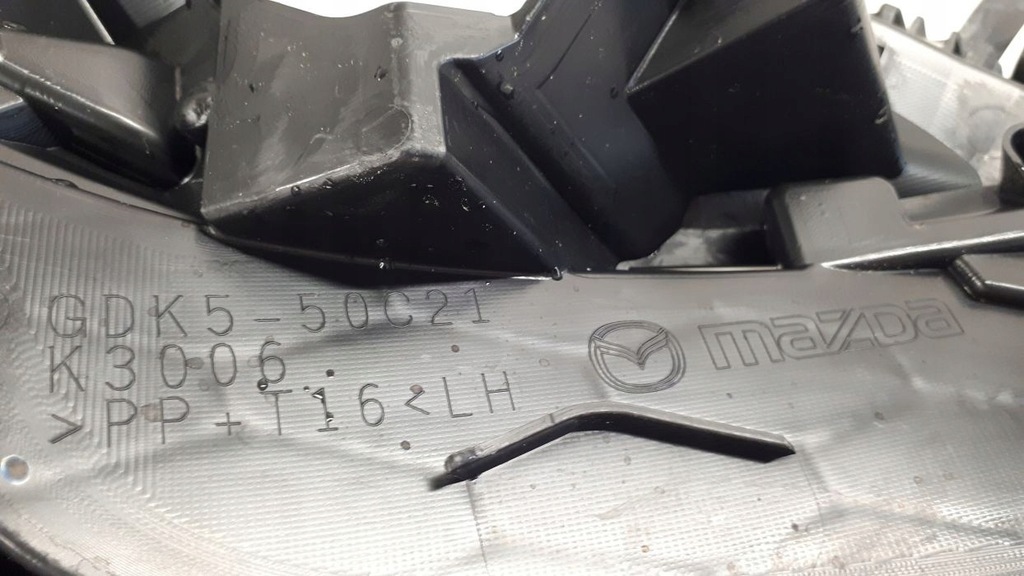 фото №8, Mazda 6 gh решётка бампера левая перед