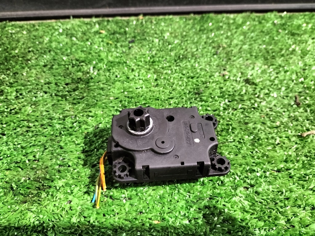 фото №3, Mini countryman r60 моторчик отопителя 9286871