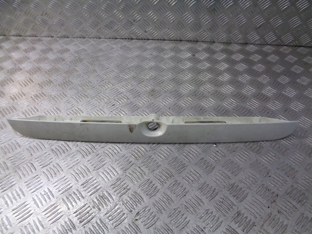 фото №1, Накладка кришки багажника opel zafira a y474