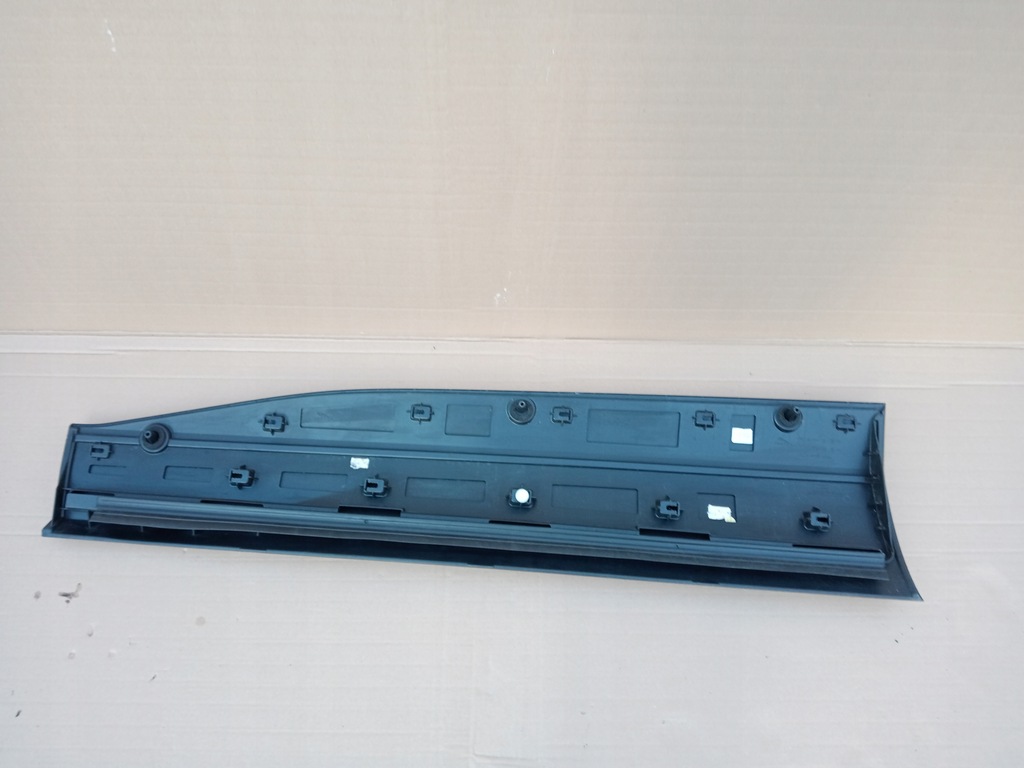 фото №10, Jaguar i-pace права молдинг двері перед j9d3-21064a