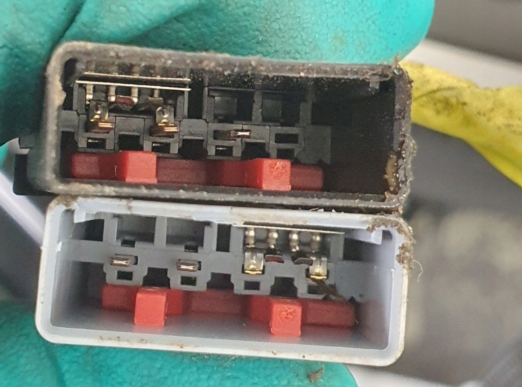 фото №10, Сиденье правый перед fiat grande punto 3d