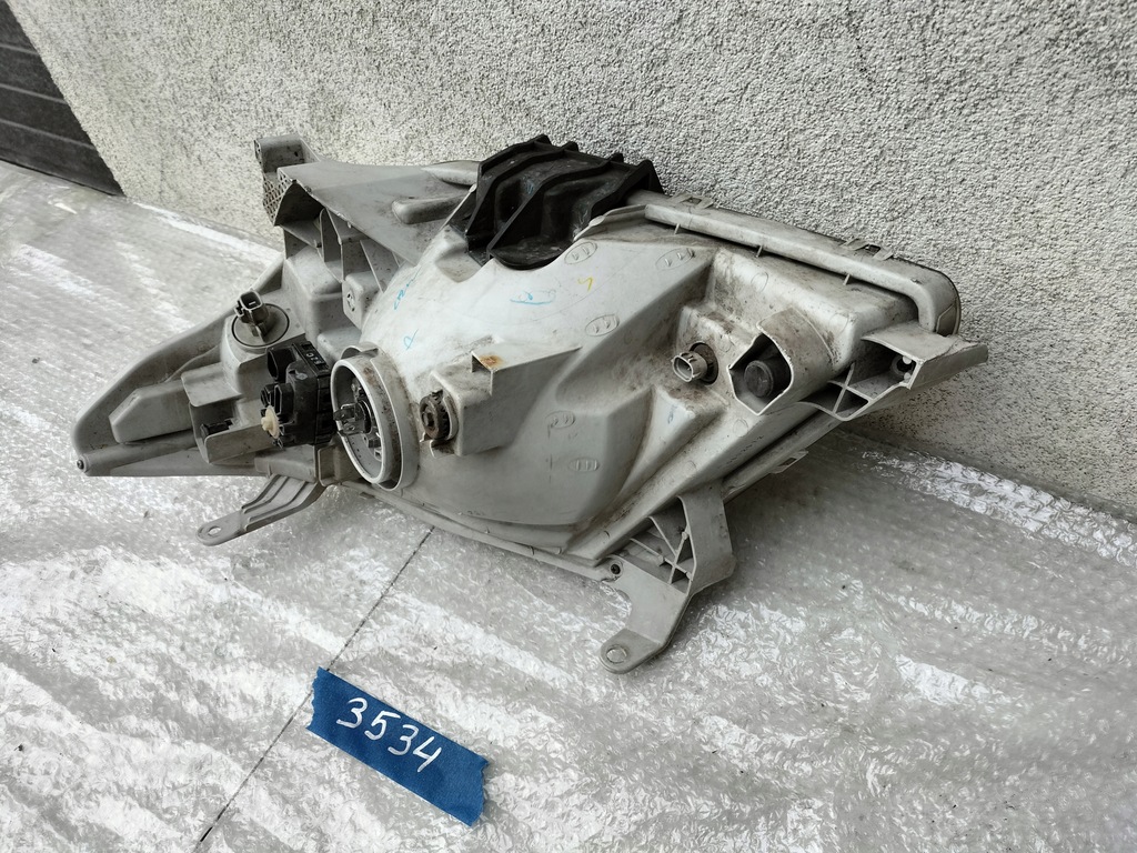 фото №9, Toyota hilux фара правий 100-16517 szczecin -gorzów-poznań 3534