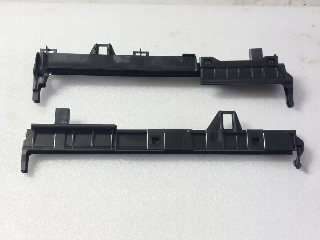 фото №1, Mercedes b w246 кронштейн радіатора праве ліва