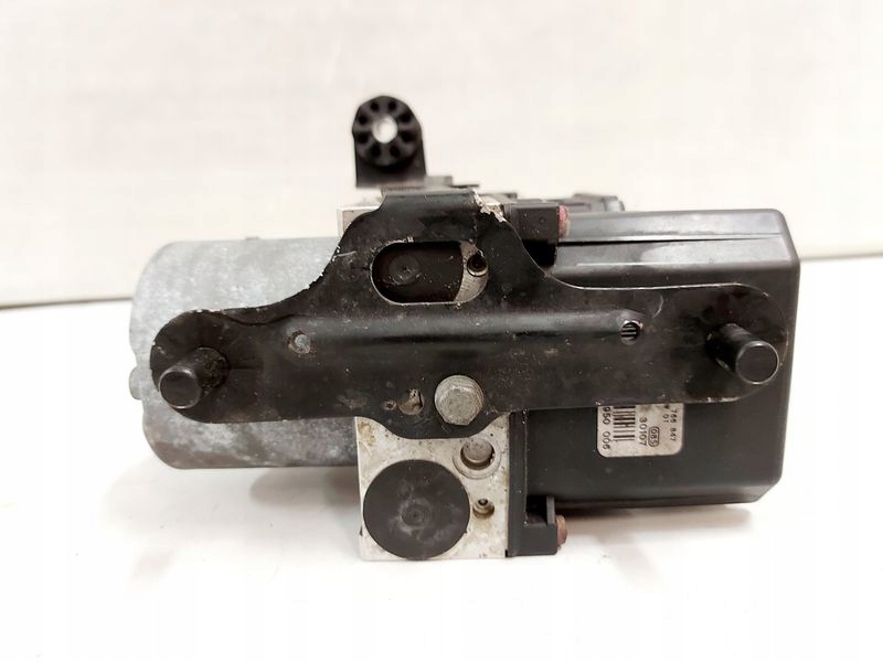 фото №8, Bmw 7 e65 4.4 v8 насос abs 6766847