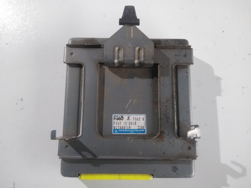 фото №1, Блок управления бортовой компьютер mitsubishi