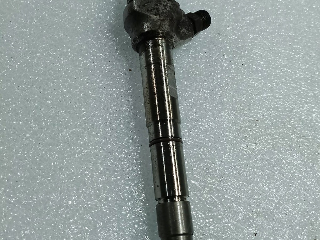 фото №1, Форсунка vw passat b8 0445110469 2.0 tdi