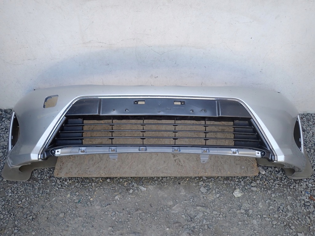 фото №1, Бампер перед передній toyota auris ii 2 e18 2012-2015r