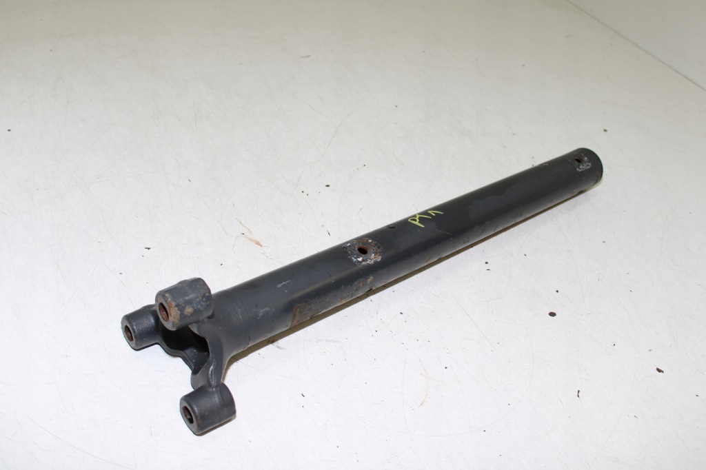 фото №2, Кронштейн труба трубка бризковик крила правий задня mercedes actros mp4