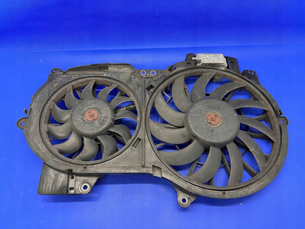 Купити Audi a6 c6 3.2 fsi вентилятор радіатора 4f0959501c