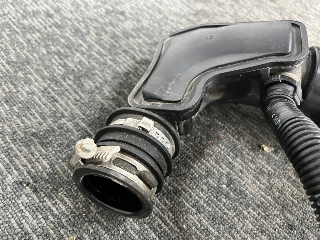 фото №15, Ford transit courier 2021r 1.0 eco шланг труба интеркулер оригинал europ