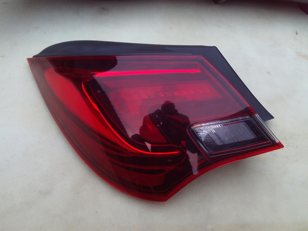 фото №1, Opel astra j opc gtc лампа задняя левая led