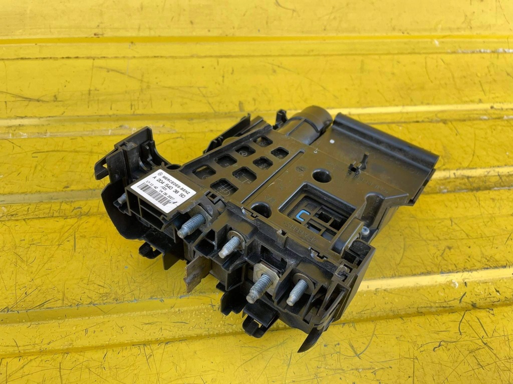 фото №1, Mercedes w204 модуль акумулятор a2045403850