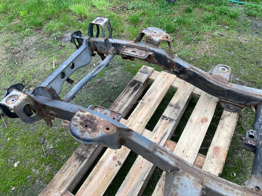 фото №5, Suzuki jimny 1,3 16v 98- рама, часть рамы