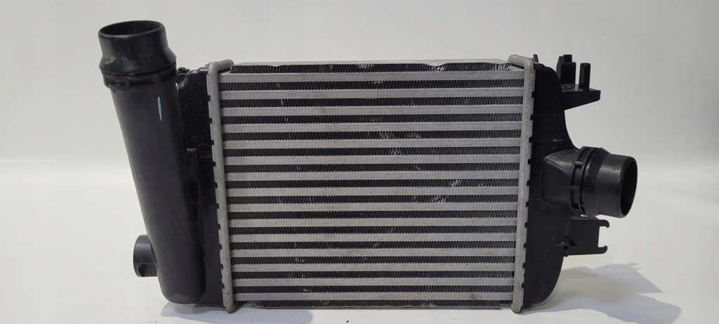 фото №1, Радіатор інтеркулер renault captur 144966668r