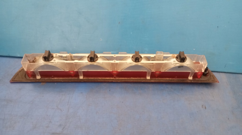 фото №7, 35810-65j0 suzuki grand vitara ii 2 світло tzecia лампа стоп кришки задня