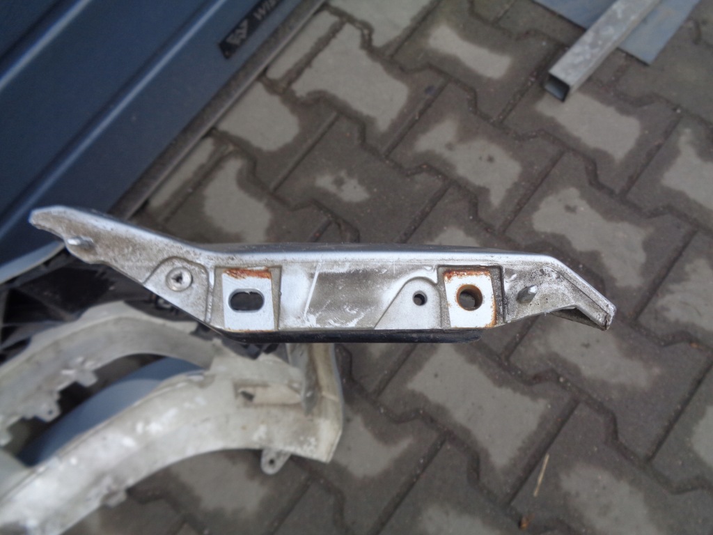 Mercedes c w204 a2048850025 бампер передний 6pdc Недорого