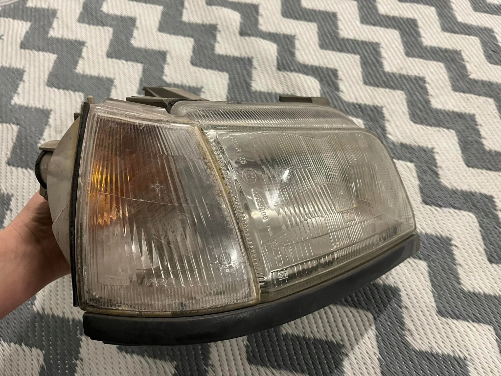 фото №3, 0289008 фара правый renault clio i