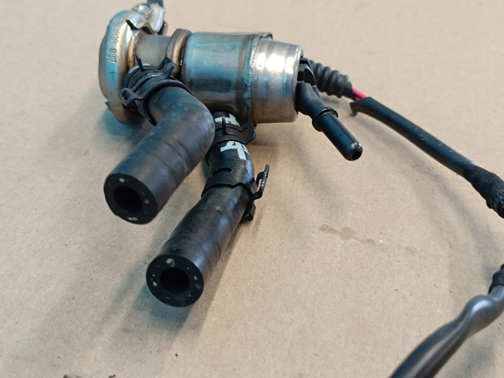 Купити Форсунка adblue vw tiguan ii 05l131113q