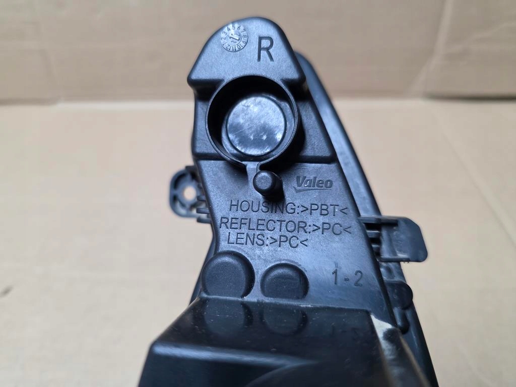 фото №8, Лампа рух dziennej led права citroen ds3 9671962180 89207201 16