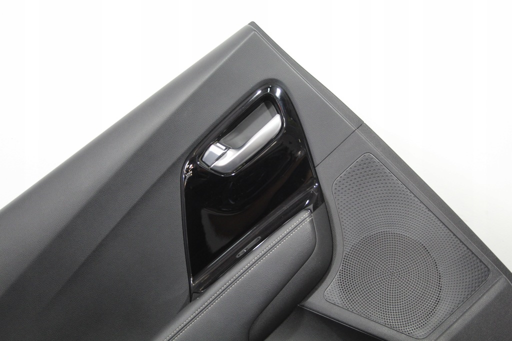 фото №4, Обшивка дверь левый задняя kia niro 1 i lift