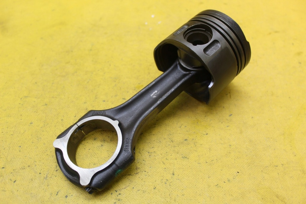 фото №1, Поршень шатун шатун w210 2.2 cdi 611.960