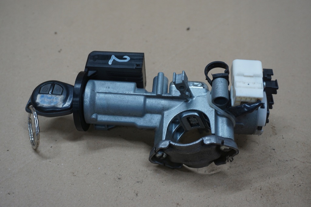 фото №12, Suzuki grand vitara ii замок запалювання ключ бортовий комп'ютер модуль імобілайзер 1,9 ddis kpl.