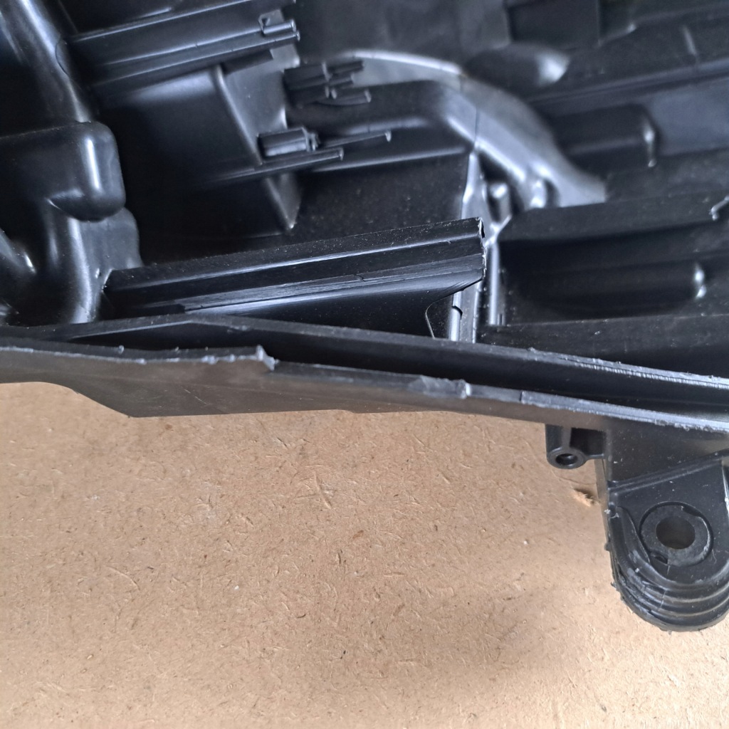 Jaguar e-pace x540 lift led корпус фара с Разборки