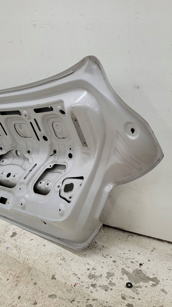 фото №12, Hyundai elantra vii 7 20- кришка багажника кришка багажника задня задня fv