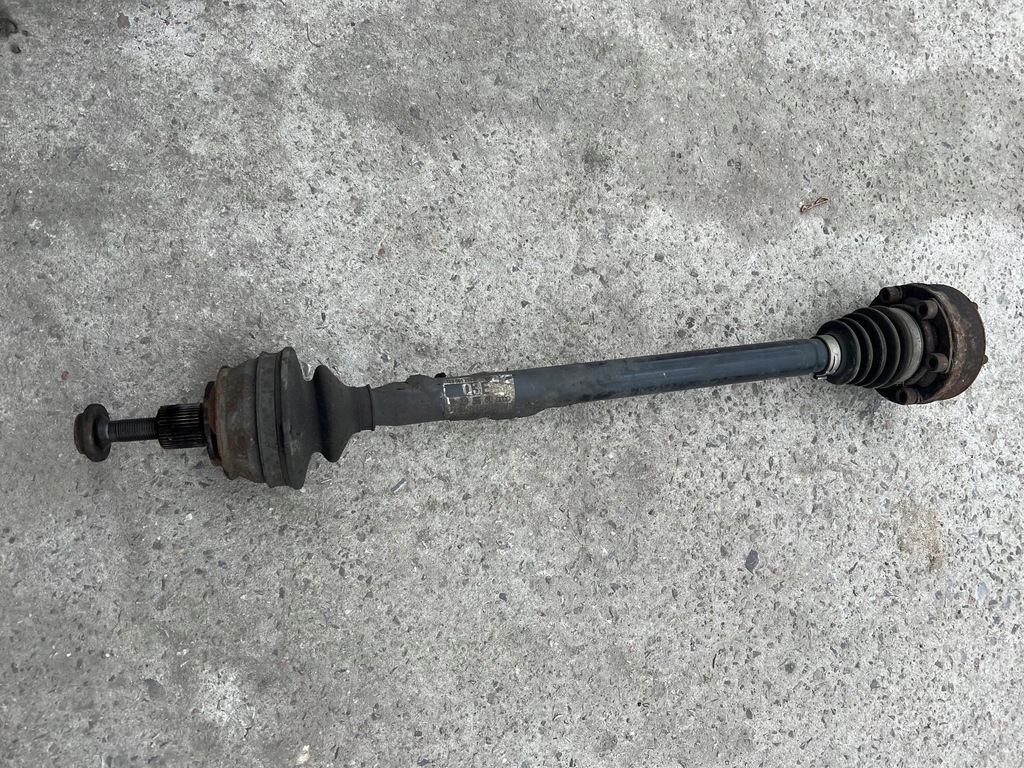 фото №1, Приводной вал левая задняя 4e0501203e audi a8 d3 lift