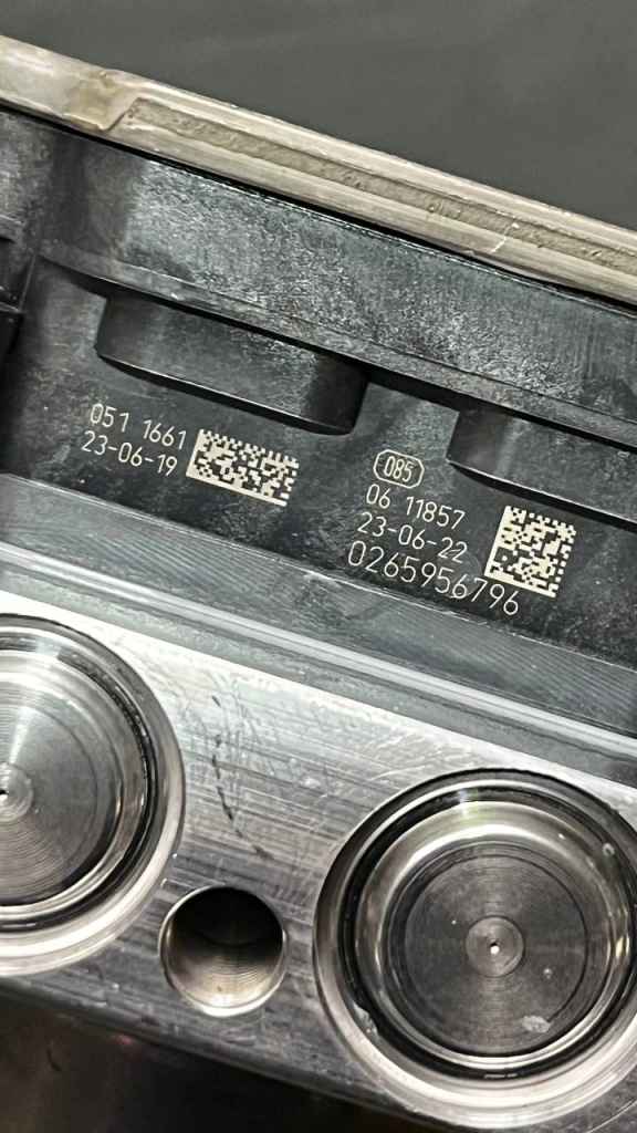 Mercedes w295 v295 eqe блок керування abs nowa насос гальмівна a2959001501 Оригінал