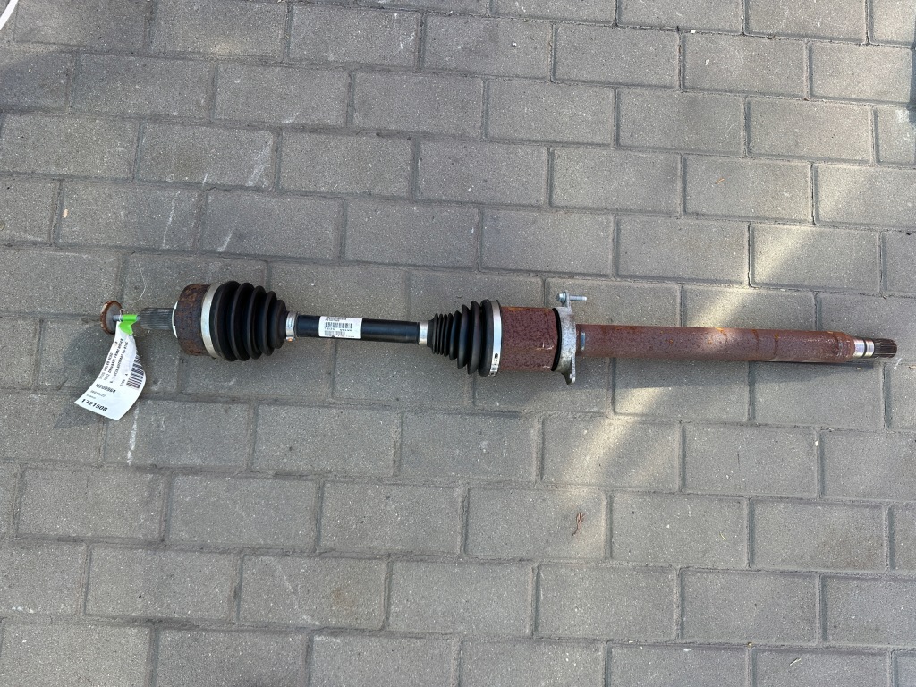 Купить Volvo xc60 2 xc90 2 t8 t6 plugin приводной вал правая передняя 31437622 / 36011808