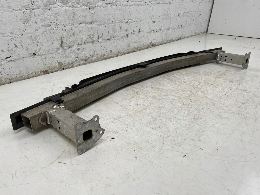 фото №7, 2018 toyota prius prime поперечина бампера передній 5261847111