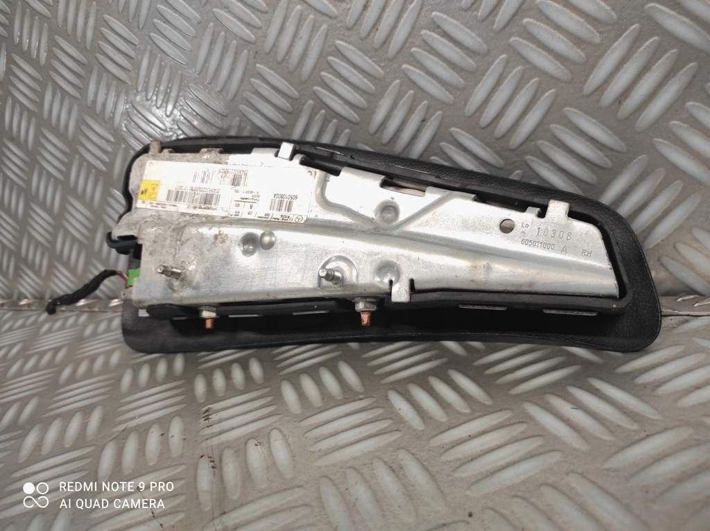 фото №7, Подушка сиденье правая mercedes c klasa w204 lift 605010800a