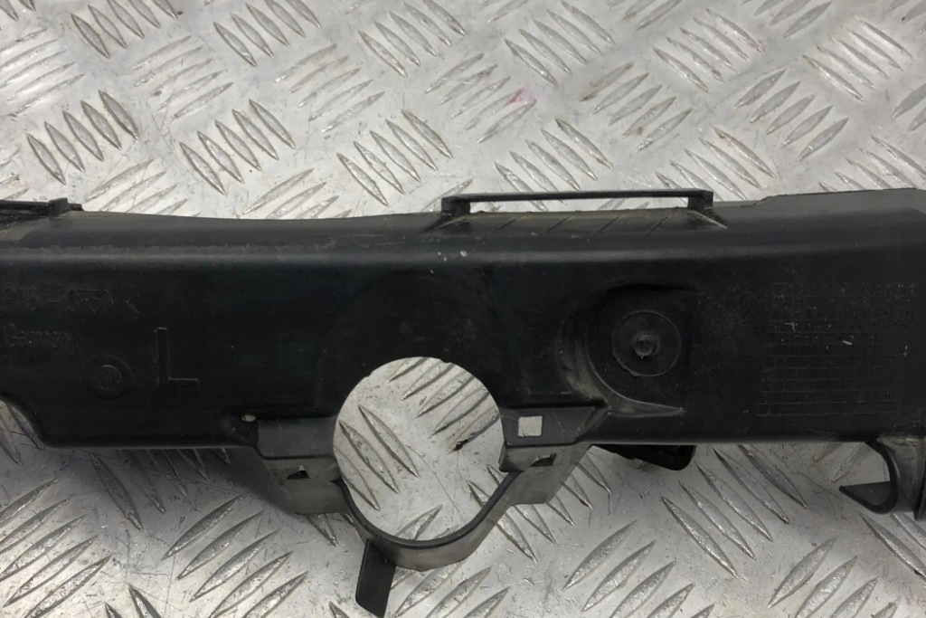 Купити Напрямна передньої правої лампи bmw 3 touring e91 15857711 2.0l дизель