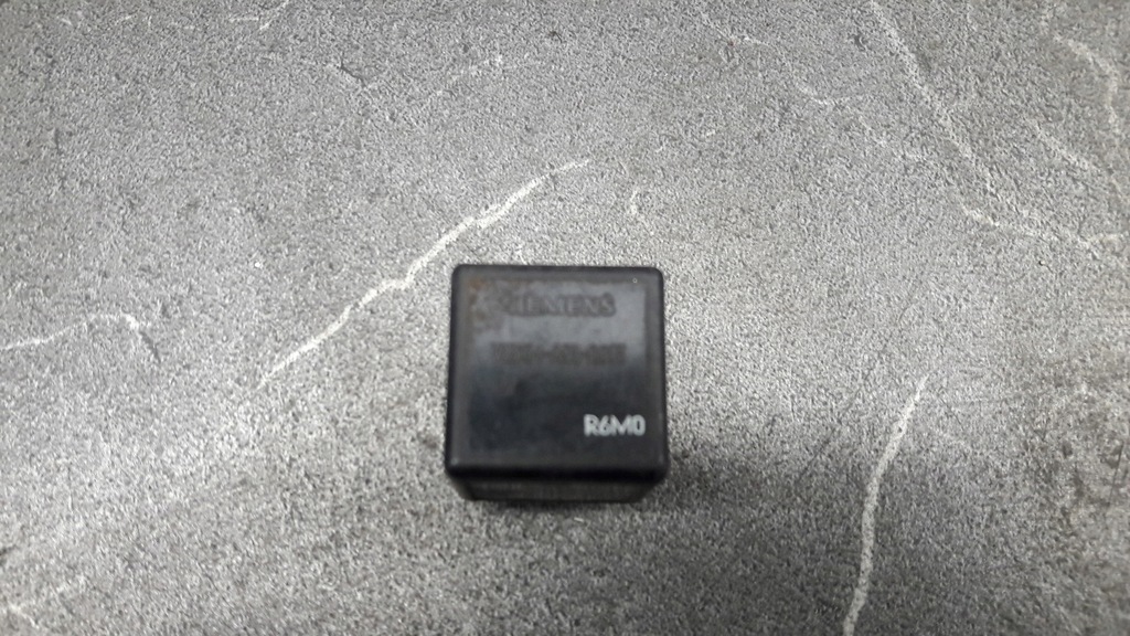 фото №1, V23134-a52-c643 реле smart fortwo